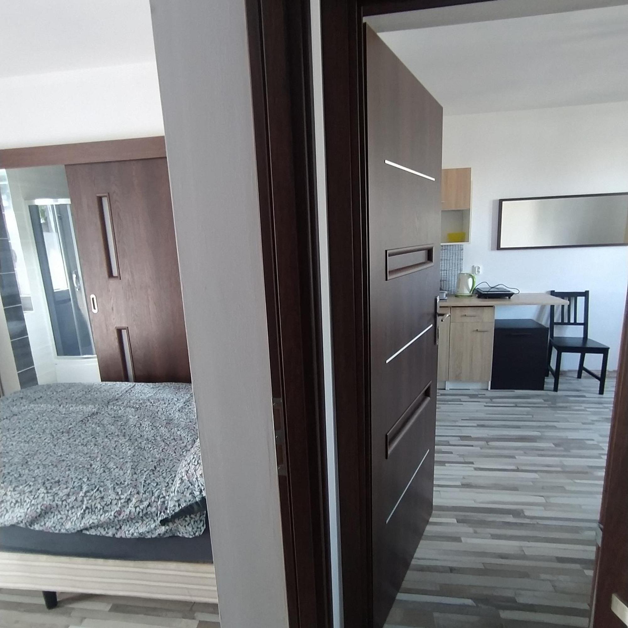 Koral Hotel ชตูตอวอ ภายนอก รูปภาพ